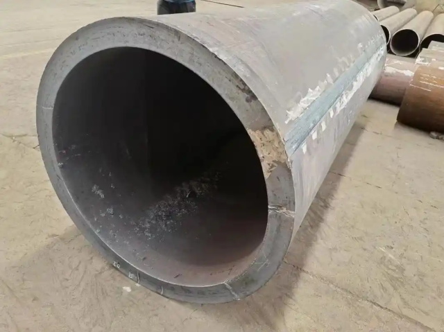 龙口30CrMo大口径无缝钢管